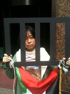 Palestine Peace & Solidarity activist in front of the Israeli Embassy, Seoul on April 16.
